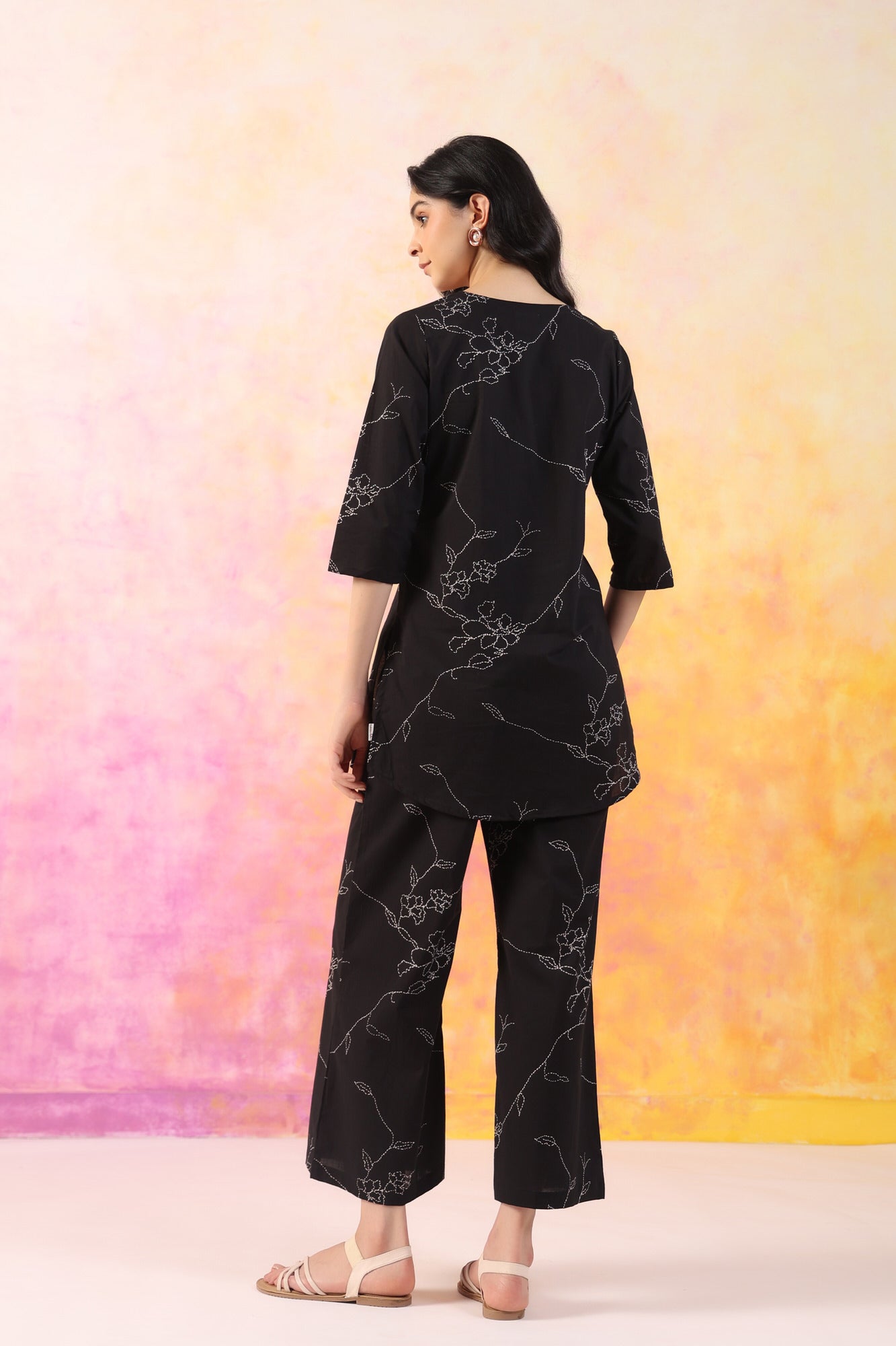 Minimal Thread Blossom Co-ord Set – Multiple Colors