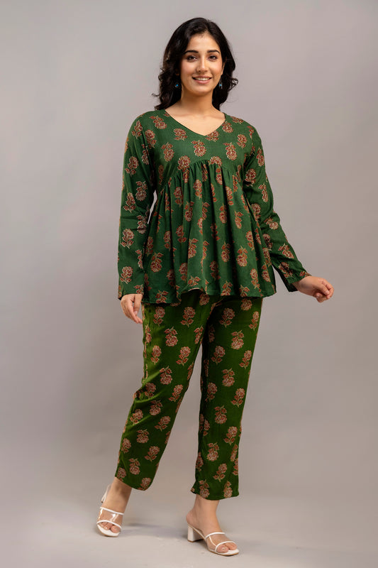 Dark Green Cotton Co-Ord Set – Long Sleeve Floral Top & Pants