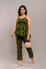 Dark Green Cotton Sleeveless Co-Ord Set – Floral Top & Pants