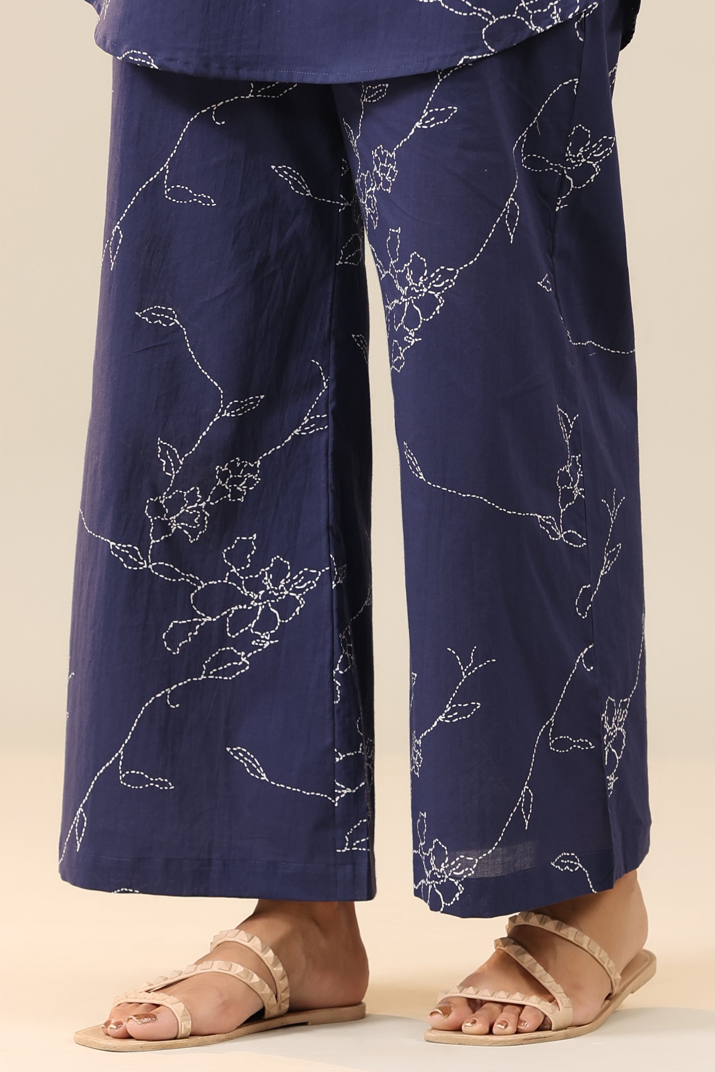 Minimal Thread Blossom Co-ord Set – Multiple Colors
