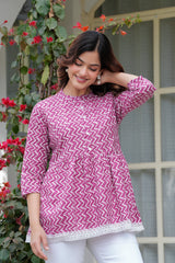 Ocean Wave Zig-Zag Top